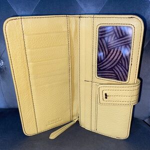 DANIER Vintage Genuine Leather Yellow Wallet